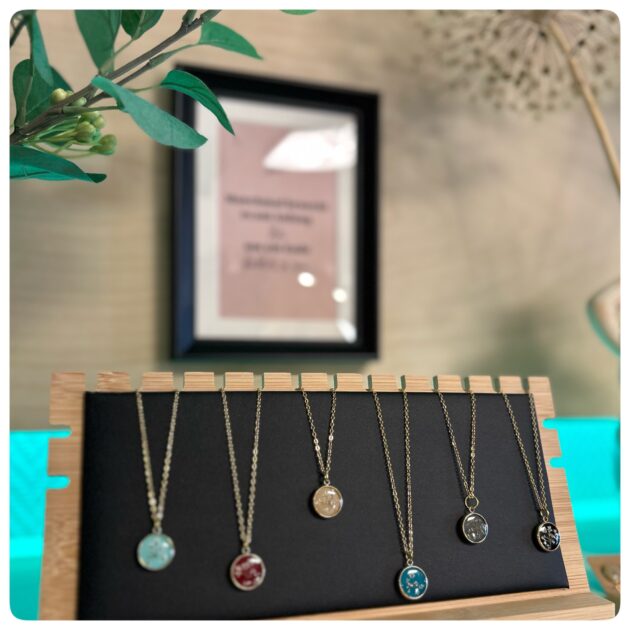 Schmuck mit echten Blüten