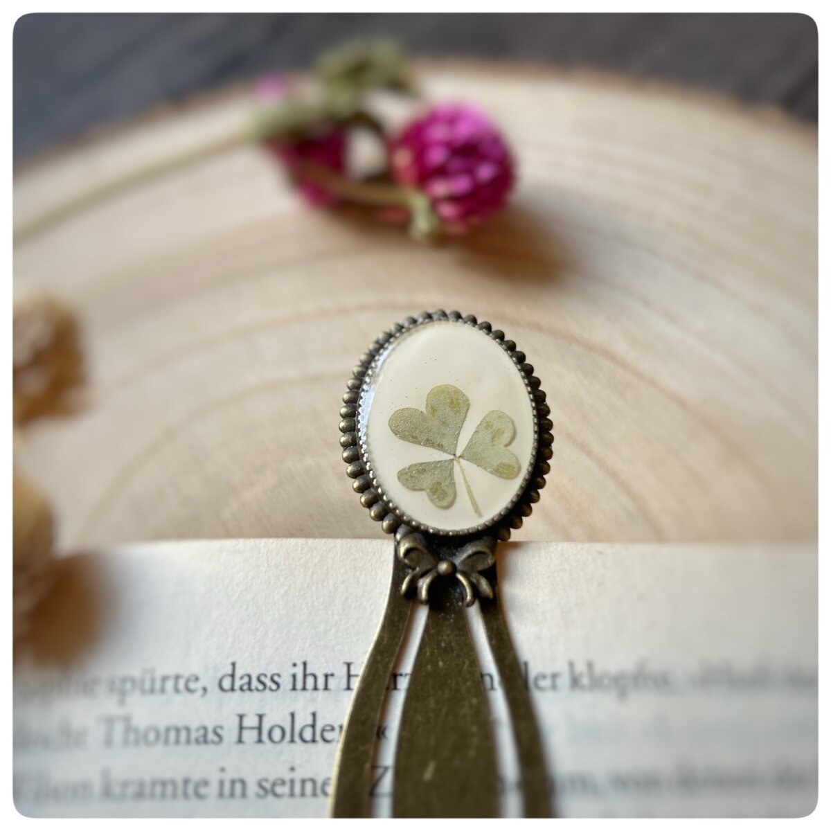 Lesezeichen mit echtem Kleeblatt3